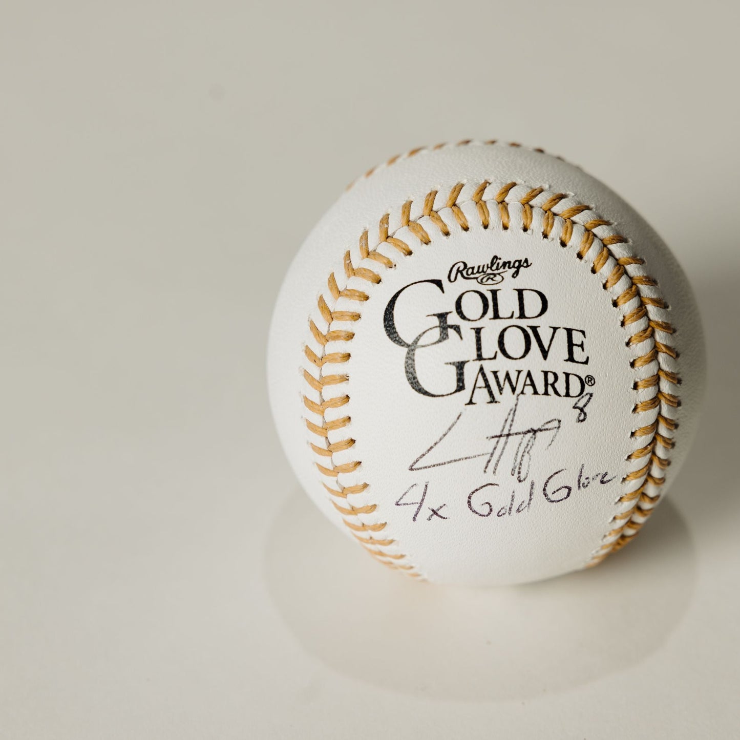 Ian Happ Signed Rawlings 4X Gold Glove Baseball